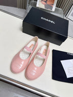 CC 26s Ballet Flat Light Pink Glossy Sheepskin 684822
