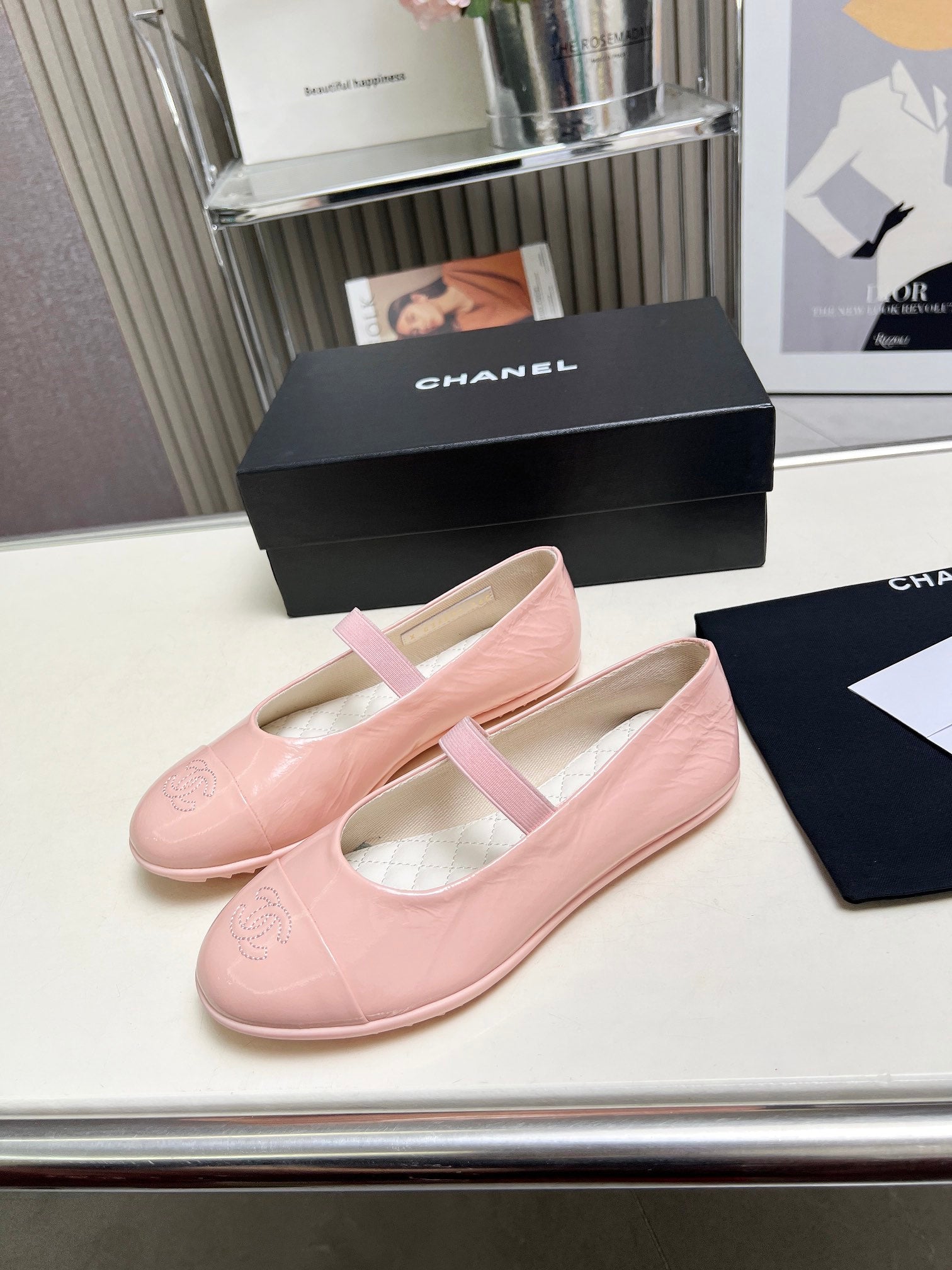 CC 26s Ballet Flat Light Pink Glossy Sheepskin 684822