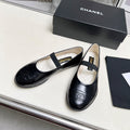 CC 26s Ballet Flat Black Glossy Sheepskin 684824