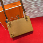 HM Kelly Multipocket To Go Pouch