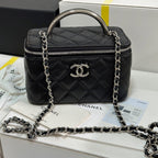 CC 25P Hidden Enamel Handle Makeup Bag Black Lychee Leather