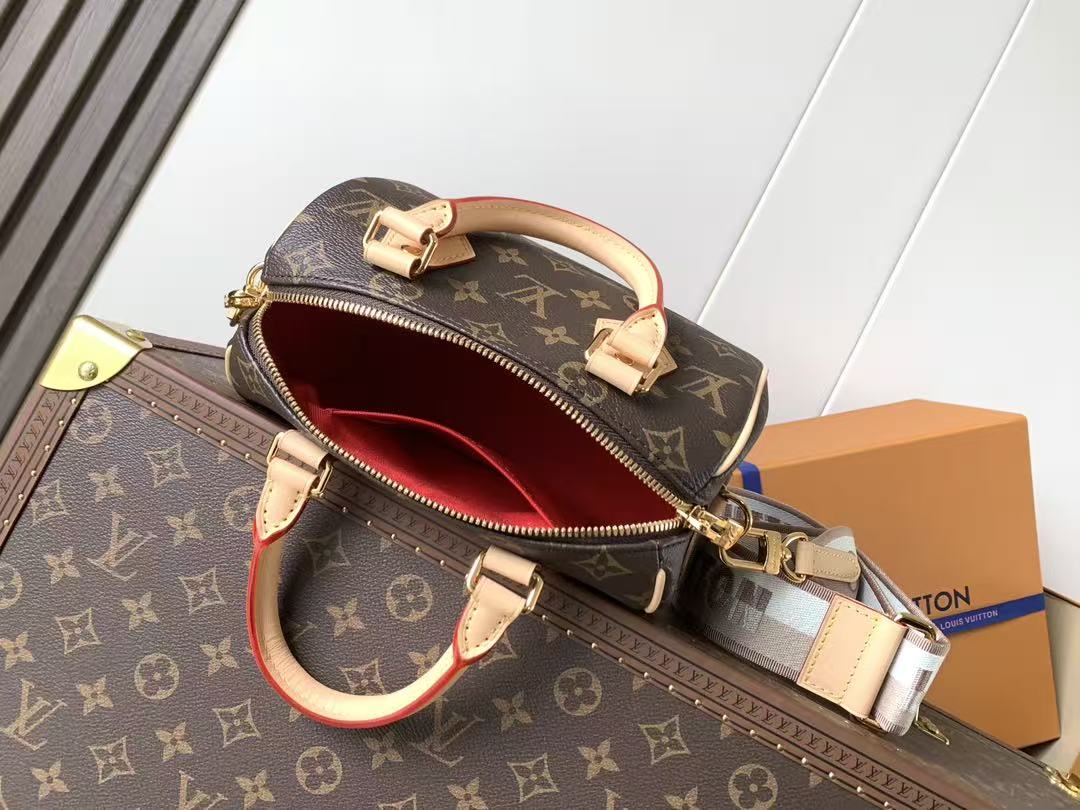 LV Speedy Bandoulière 20cm Brown Monogram Canvas GHW