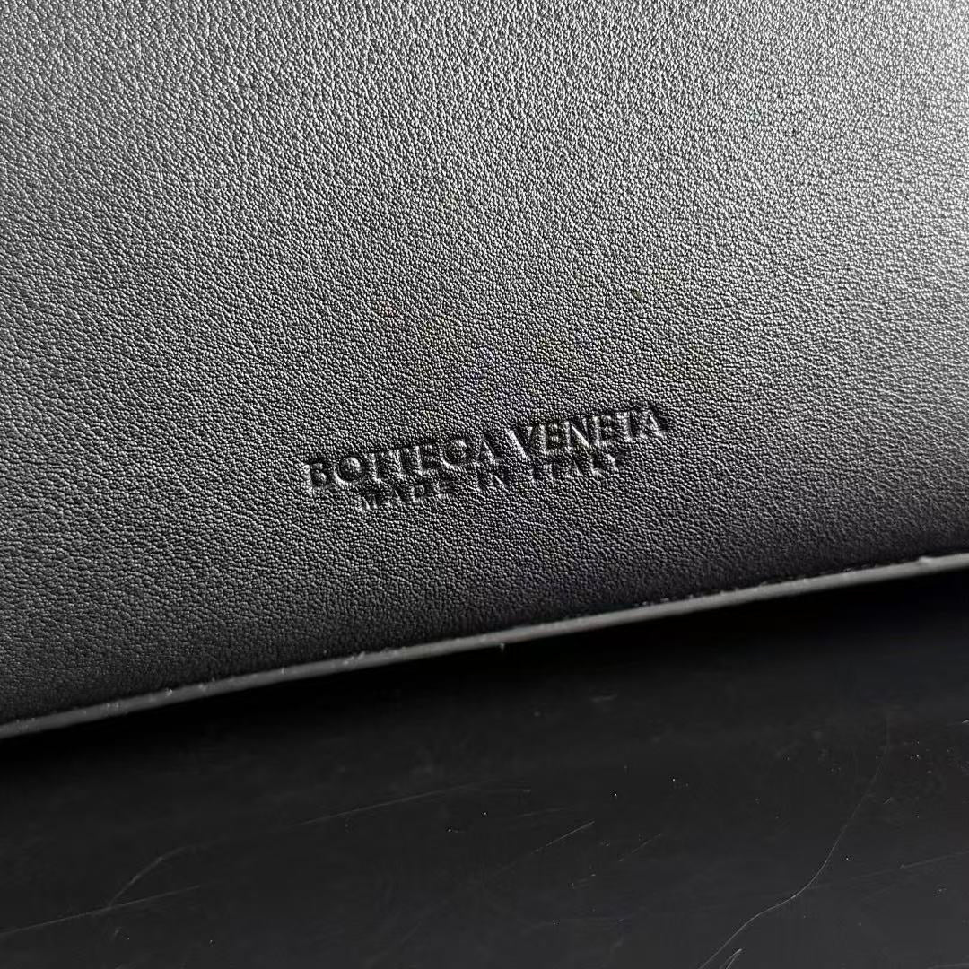 BV Ciao Ciao Medium Bag 26cm In Black Leather