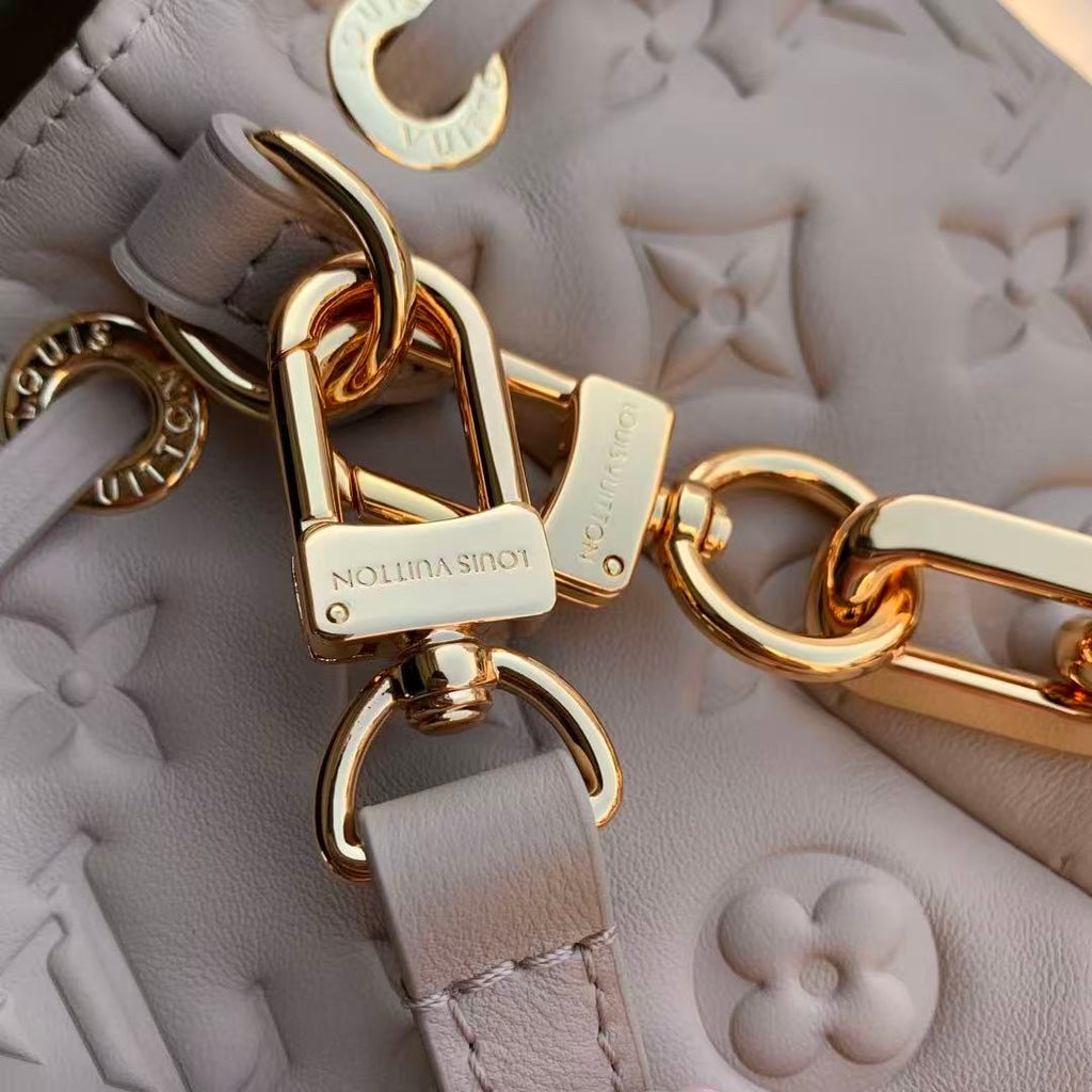 LV Coussin Bucket Bag Beige/Gray Galet Sheepskin
