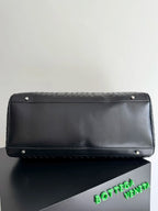 BV 25s  Bottega Veneta Duffel Bag Black Intrecciato leather