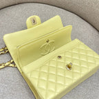 FLAP BAG 23CM PASTEL YELLOW LAMBSKIN GOLD HARDWARE