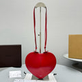 le coeur red calfskin shouder bag