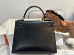HM KELLY 28CM BLACK BOXCALF GOLD HARDWARE