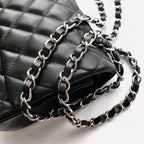 CLASSIC FLAP 25 BLACK LAMBSKIN SILVER HARDWARE