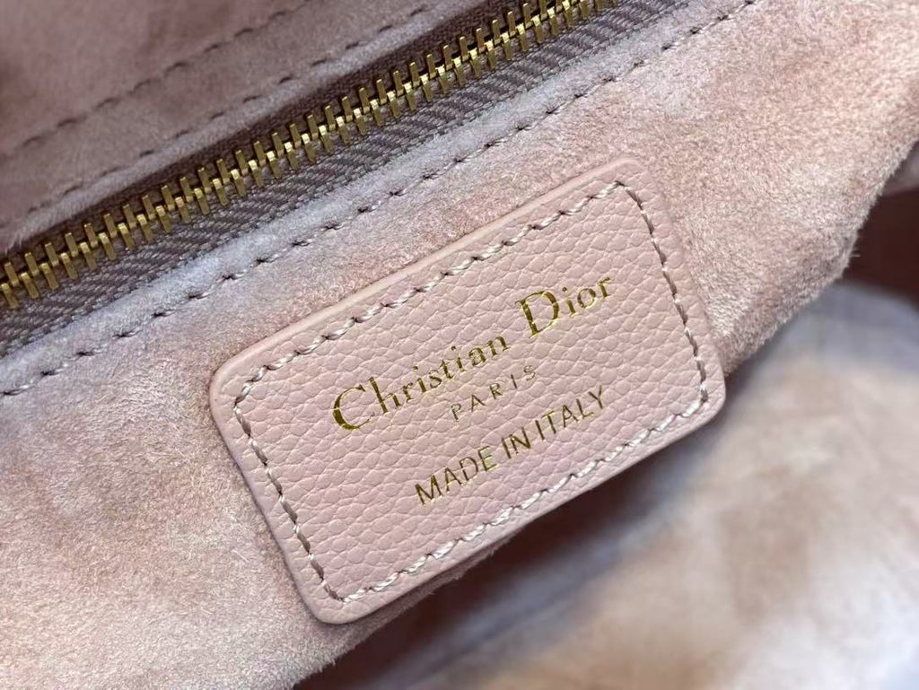 CD MEDIUM LADY 24 BLUSH CANNAGE LAMBSKIN