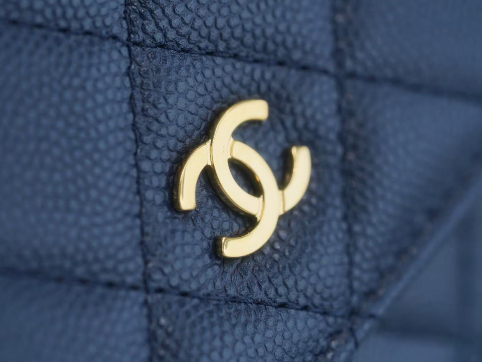 CC Wallet On Chain Woc Navy Blue Caviar leather Gold Hardware