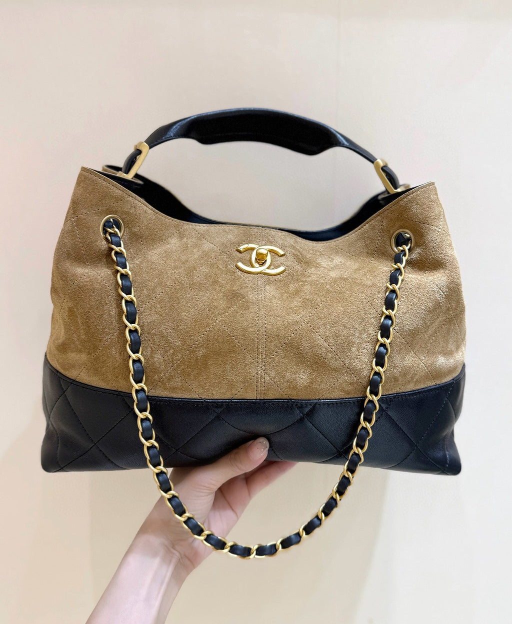 CC 25A Shopping And Bowling Hobo Bags 36cm Brown Suede Black Lambskin