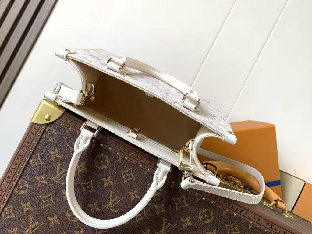 LV OnTheGo 25cm Bag White Purple Pink Embossed Grained Cowhide