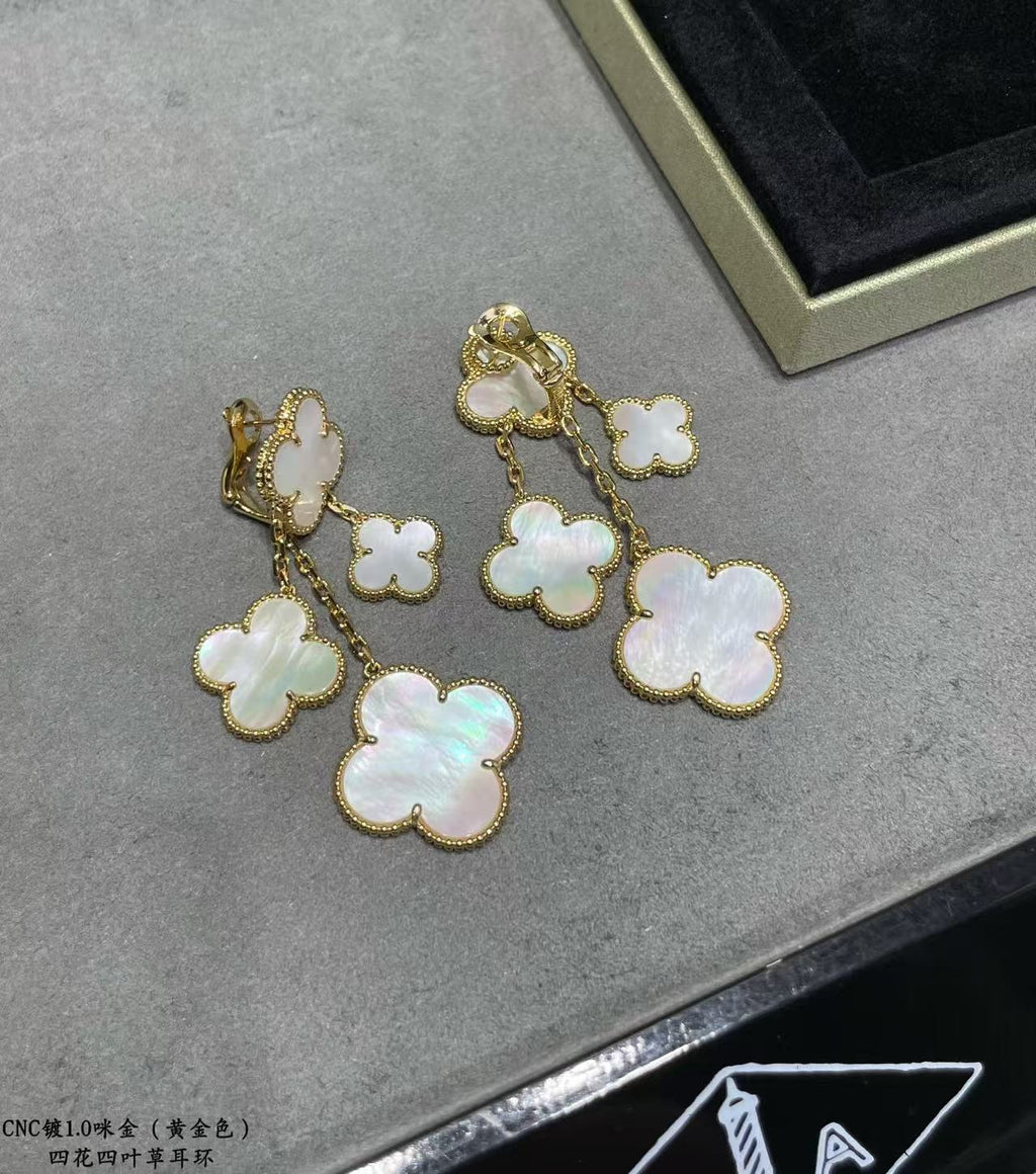 ECLOVER MOP 4 MOTIFS GOLD EARRINGS