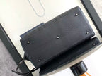 Weekender 40 Black Dior Gravity Leather and Black Grained Calfskin