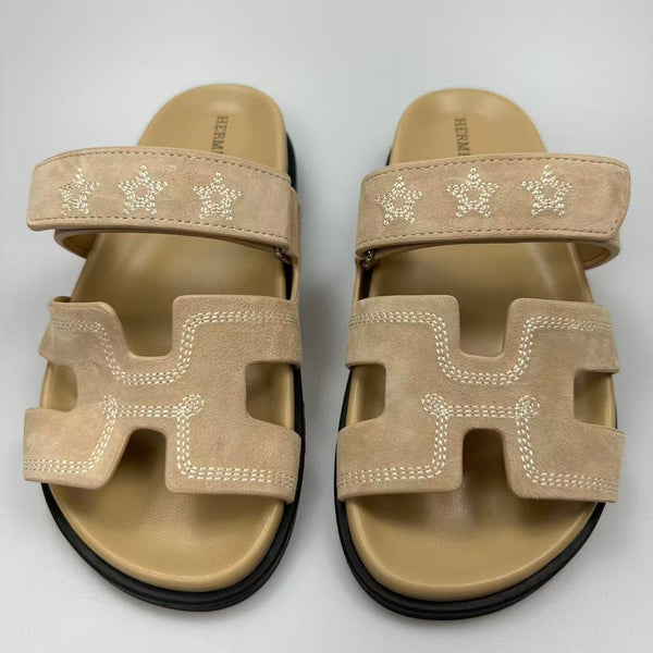 chypre sandal beige suede calfskin white thread embroidered