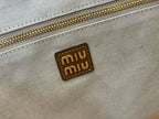HOBO 40 TOTE BAG IN BROWN CALFSKIN