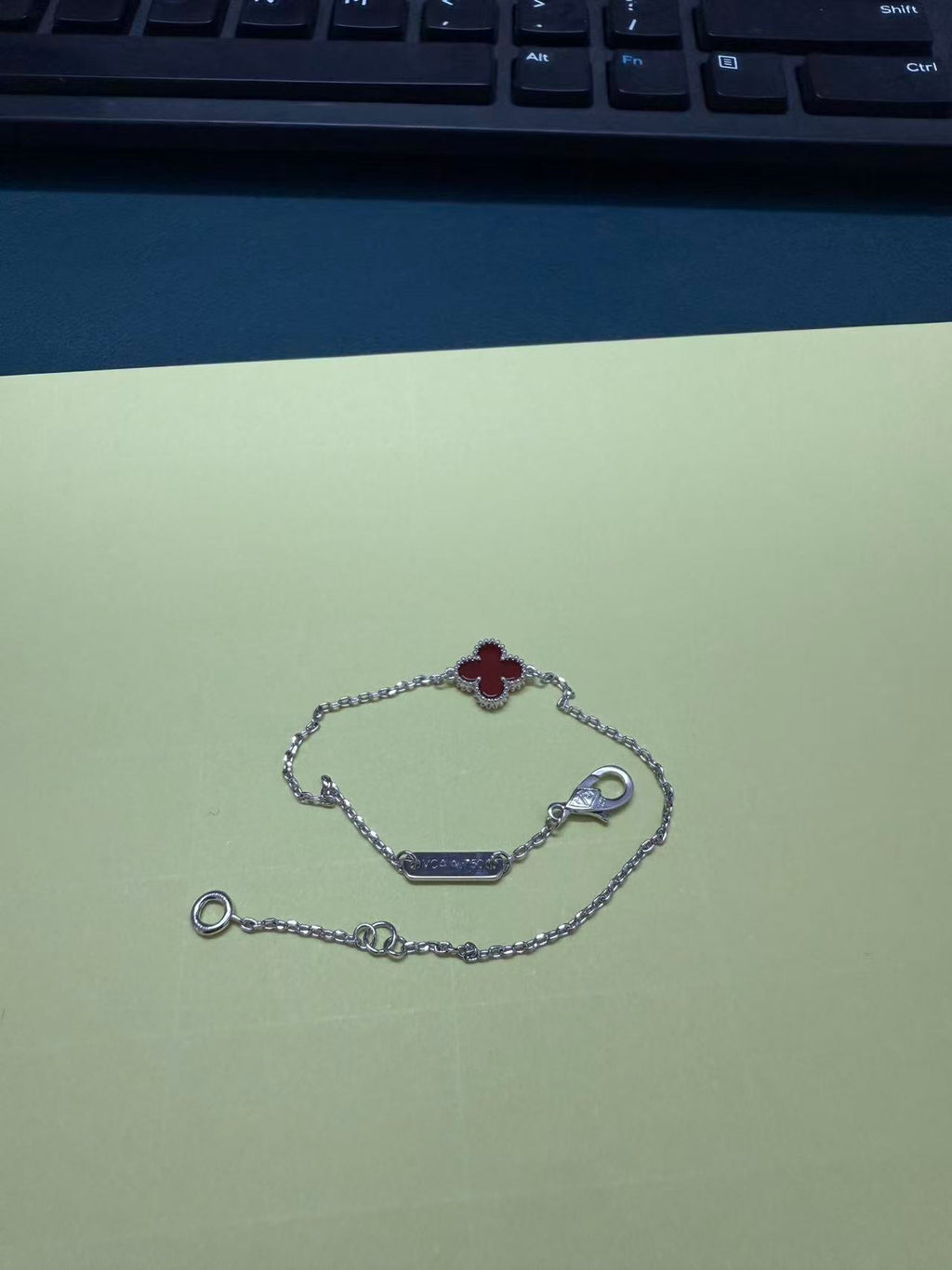 CLOVER 1 MOTIF RED SILVER BRACELET