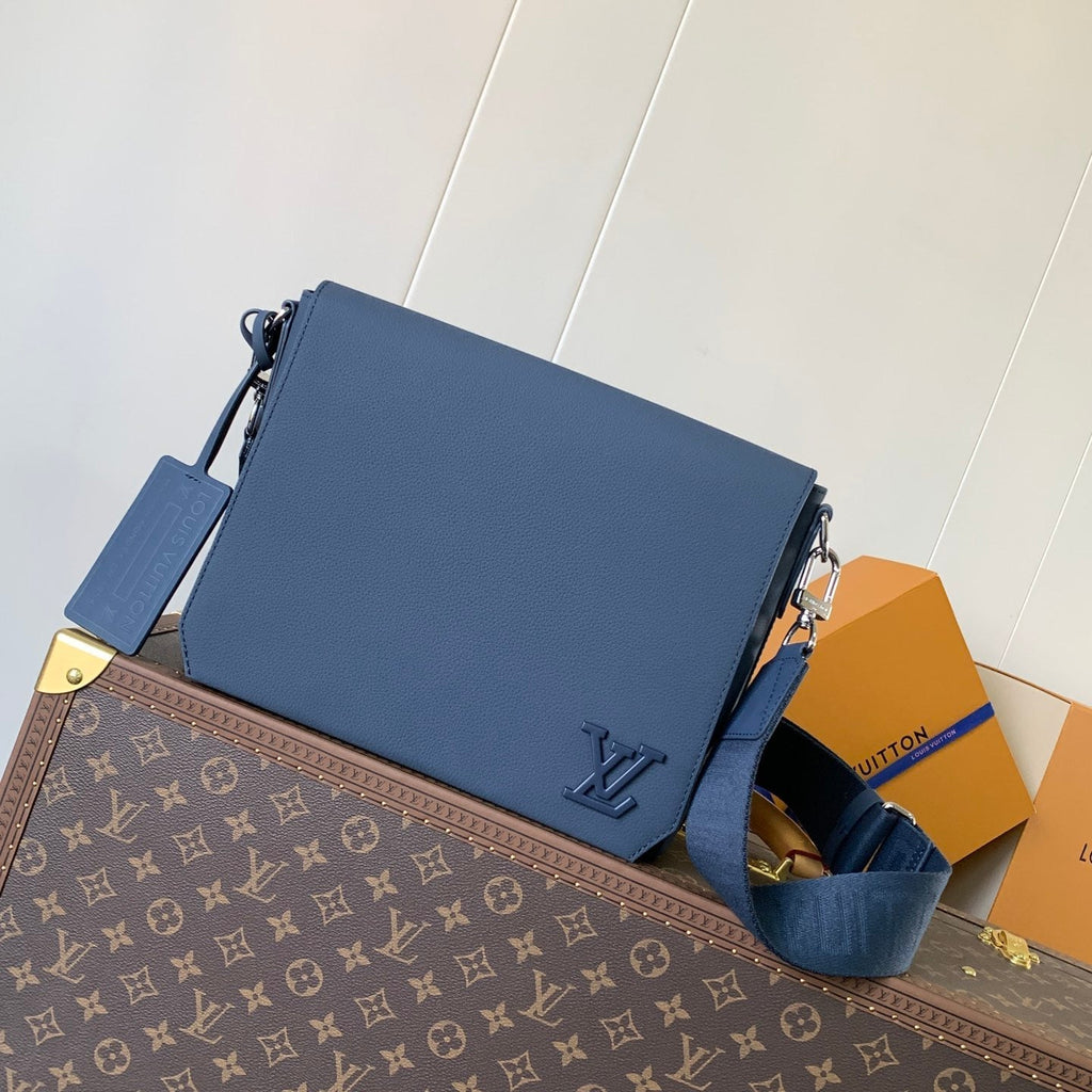 LV Aerogram messenger bag blue cowhide M21363