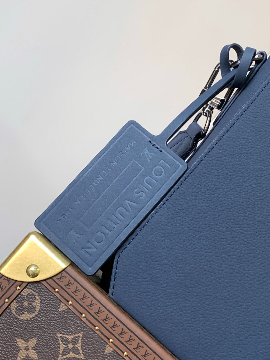 LV Aerogram messenger bag blue cowhide M21363
