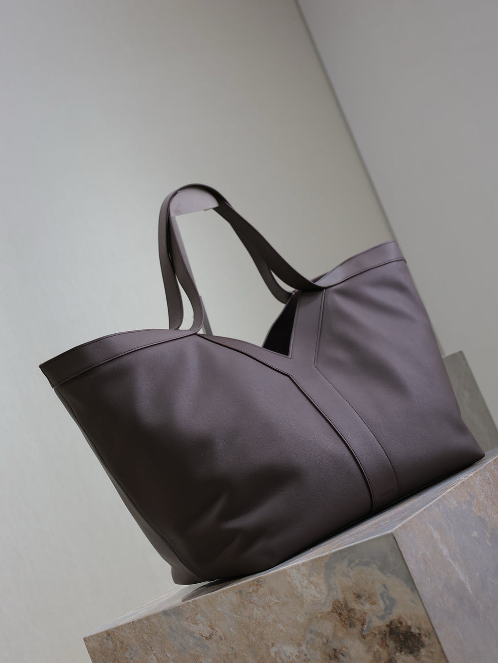 Y Tote Bag Dark Chocolate Cowhide