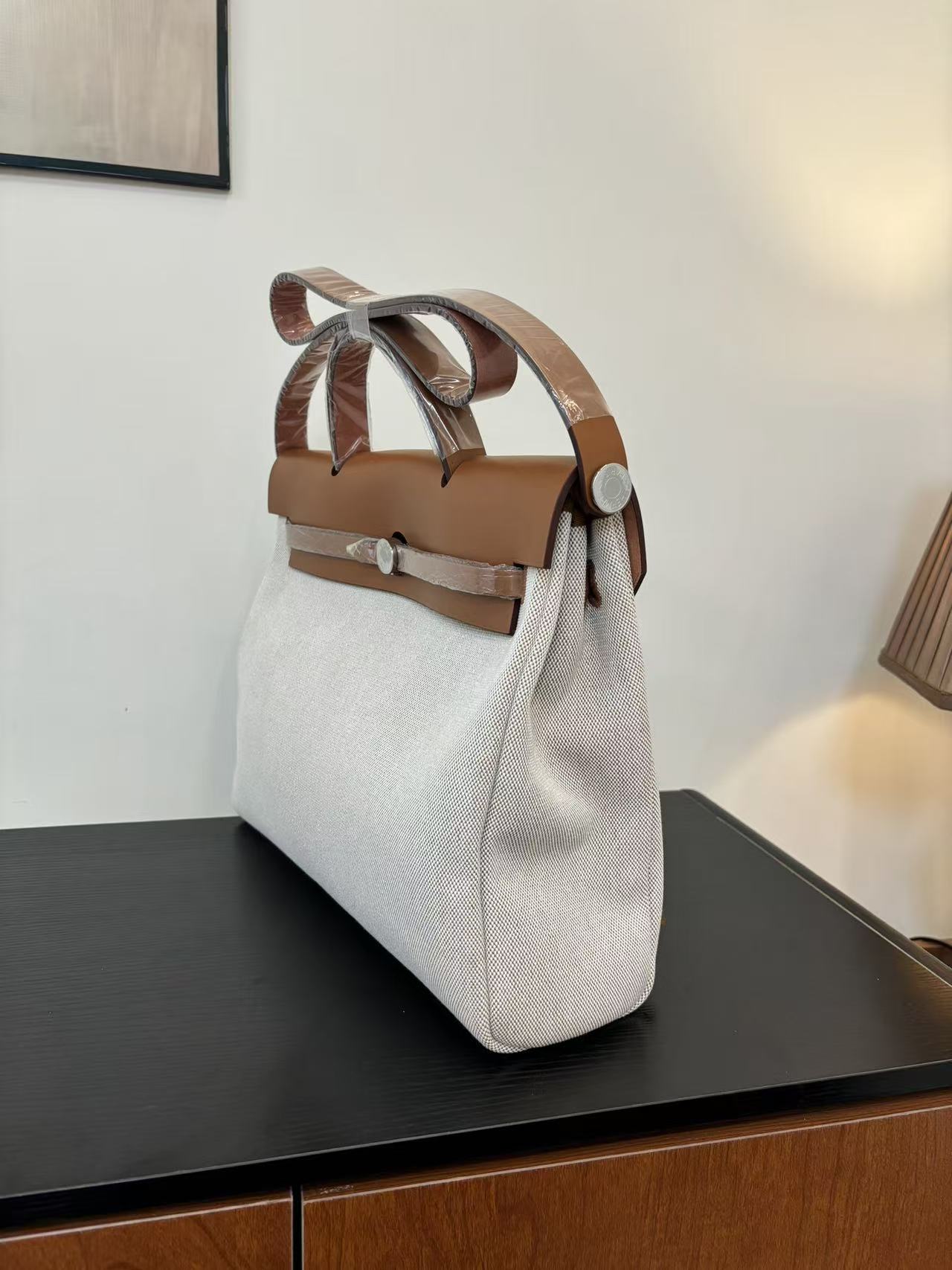 HERBAG MESSENGER 39 BAG IN BROWN CANVAS WAXED LEATHER