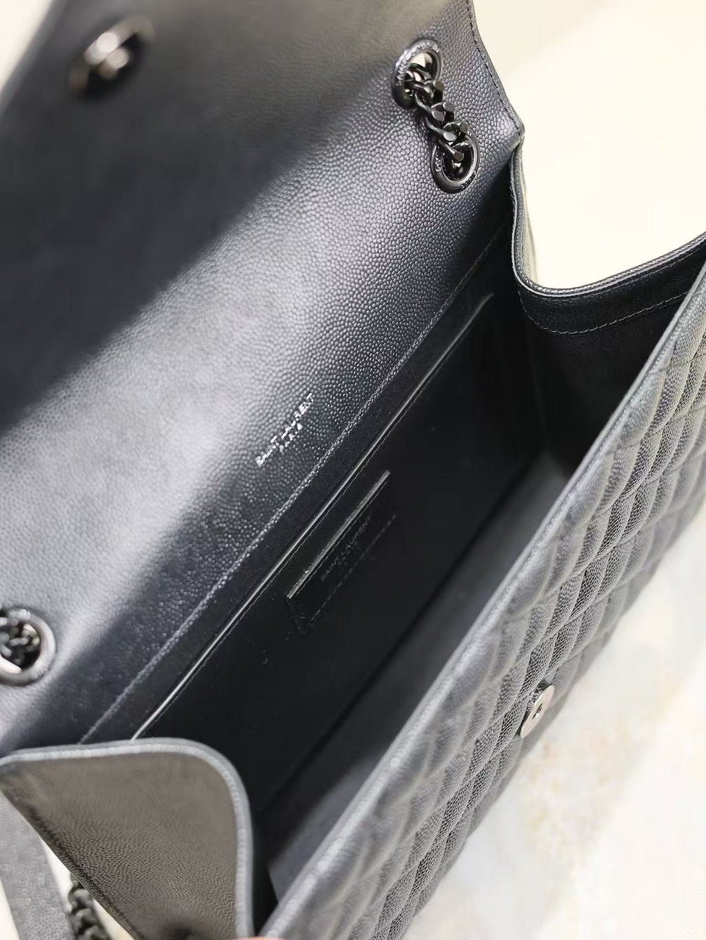 YSL Envelope Chain Large Bag 24cm Black Cowhide