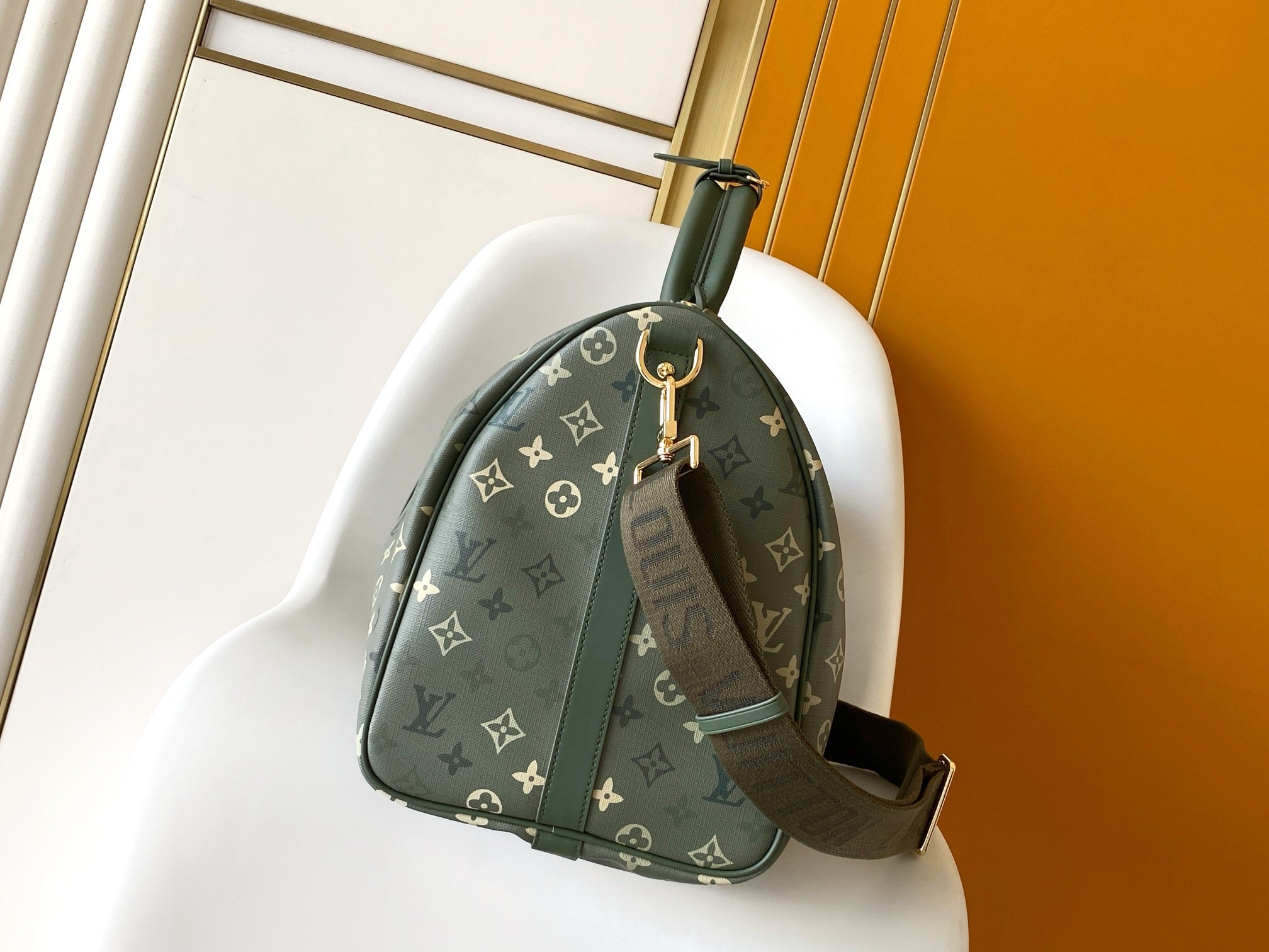 LV Keepall Bandoulière 50 Green  Monogram Surplus Canvas