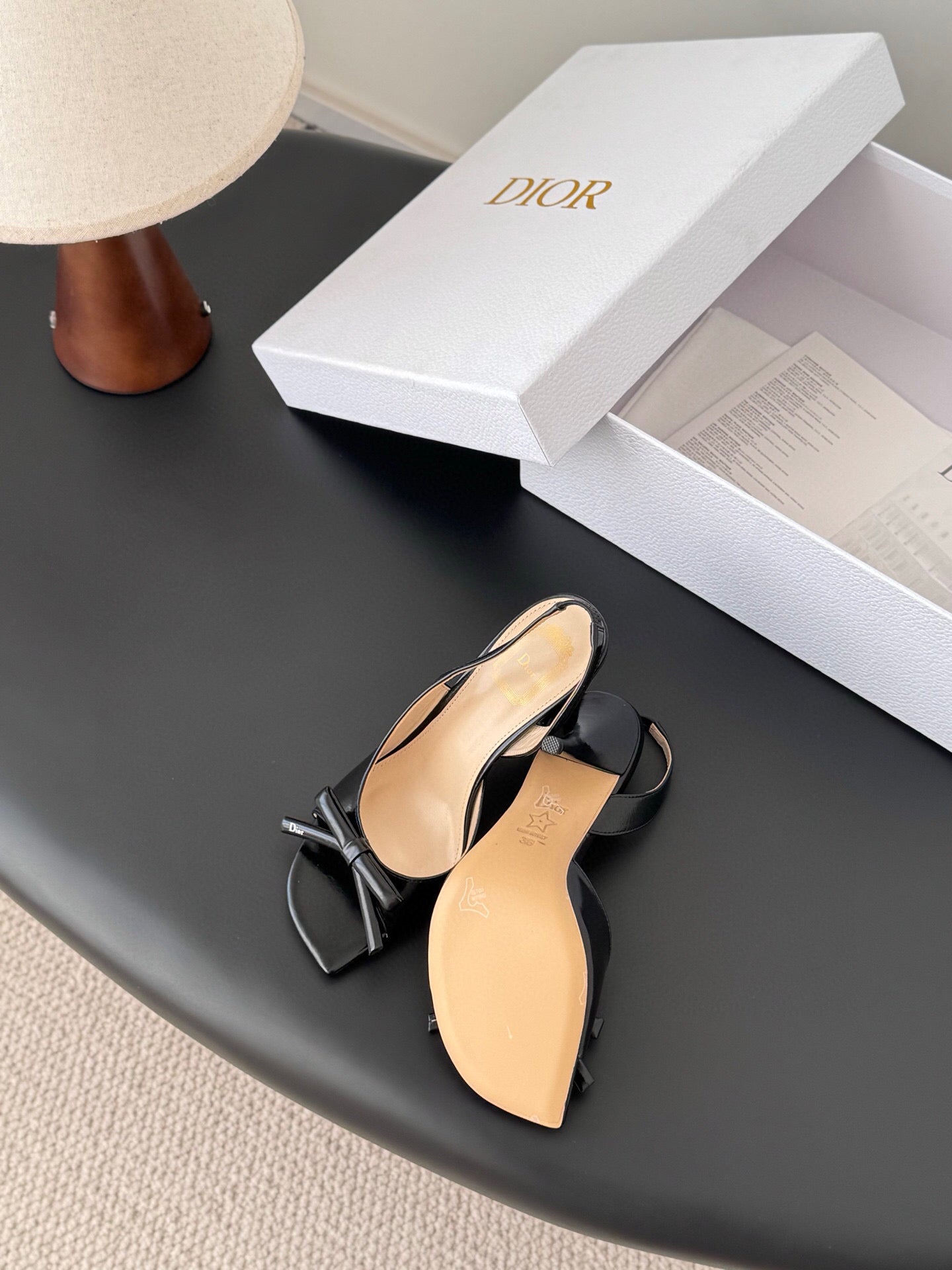 CD 26 Slingback 85 Black Patent Leather 593608