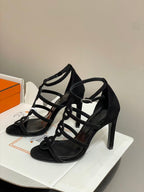 HM 26S STRAPPY HIGH HEEL 105MM IN BLACK LAMBSKIN