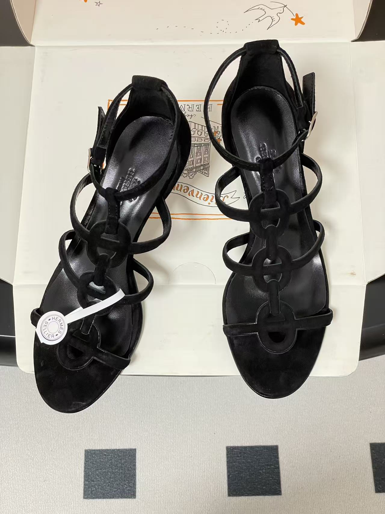 HM 26S STRAPPY HIGH HEEL 70MM IN BLACK LAMBSKIN