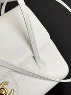 Chanel 26 Shoulder Bag 22cm White Caviar Leather
