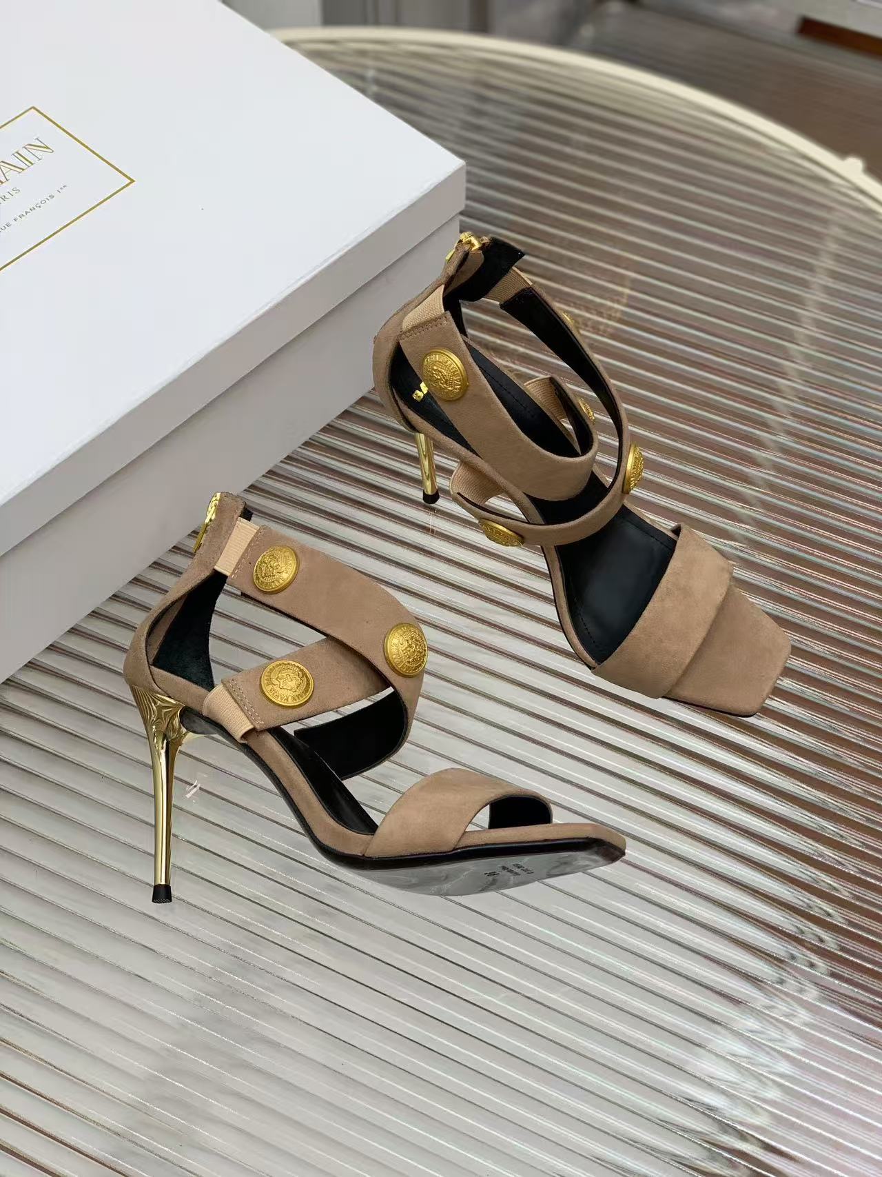 Balmain Crossover Strap Sandals 95mm Light Brown Suede
