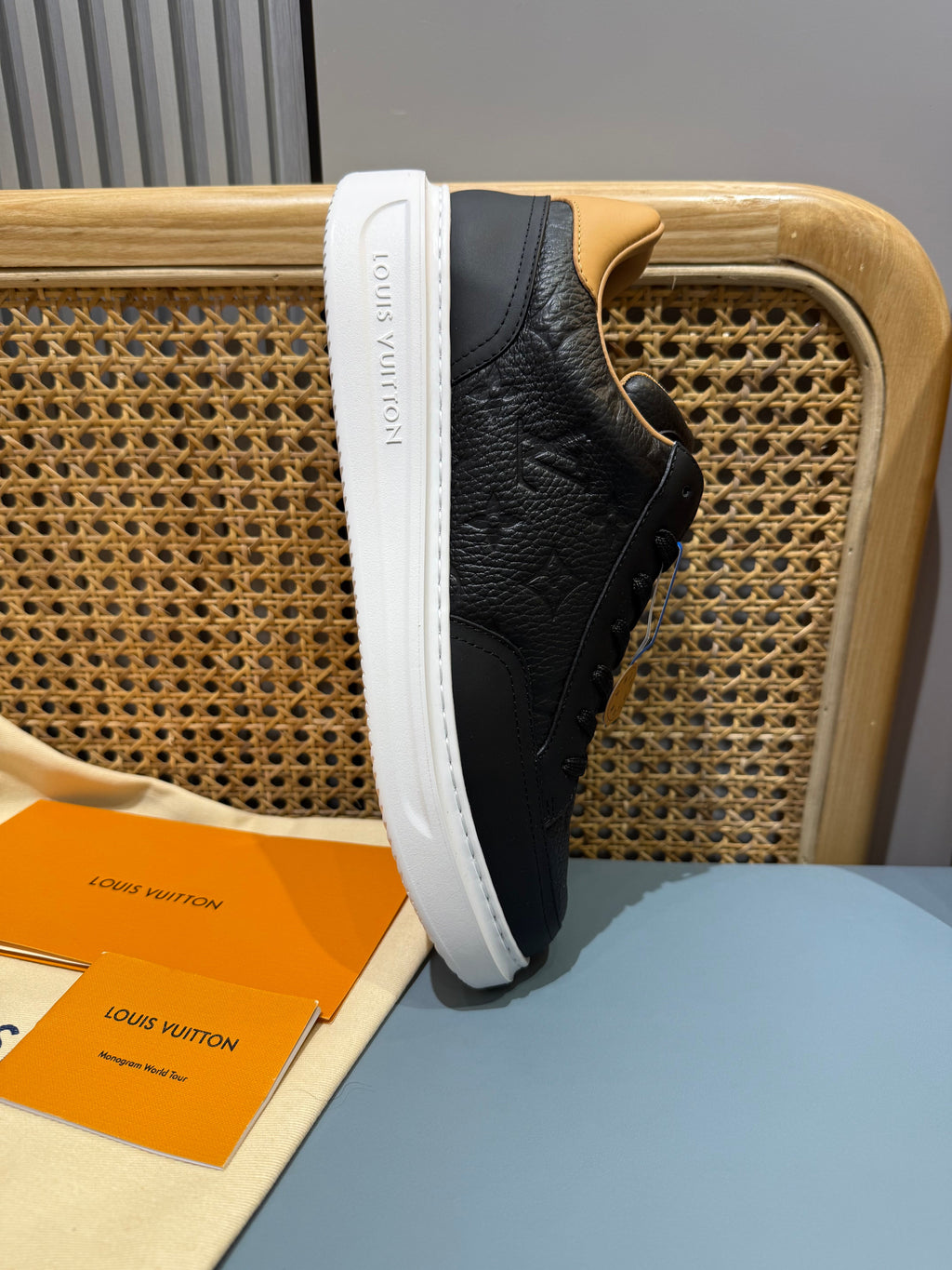 LV MENS BEVERLY HILLS SNEAKER MONOGRAM BLACK