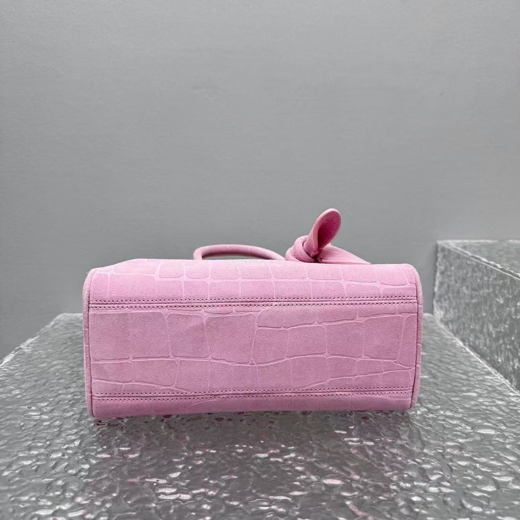 Jacquemus Le Petit Turismo 26cm Pink in Cowhide