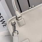LOEWE Amazona 180 Bag 24.5cm Ivory Soft Calfskin