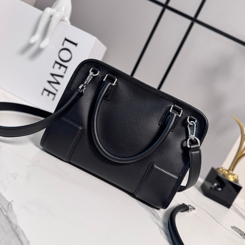 LOEWE Amazona 180 Bag 24.5cm Black Soft Calfskin