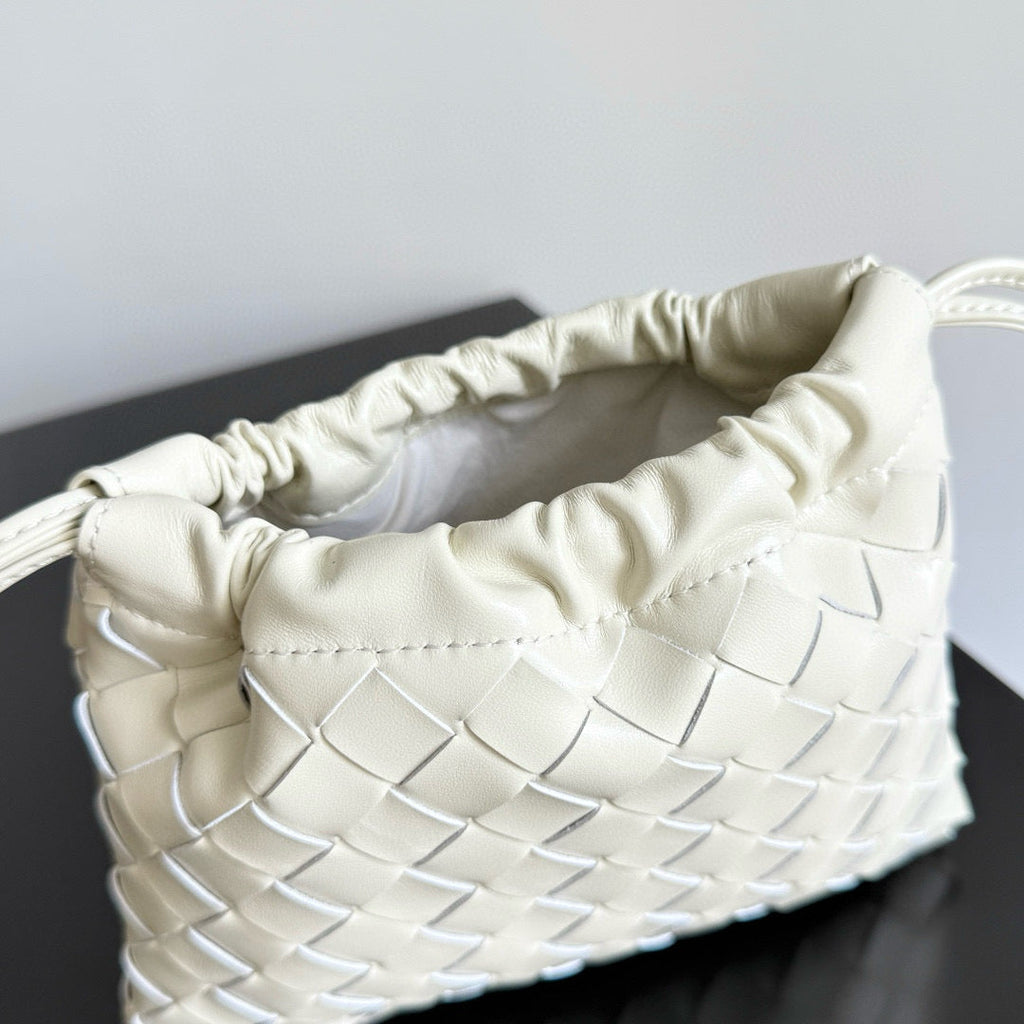 BV Small Dustbag Ivory Calfskin