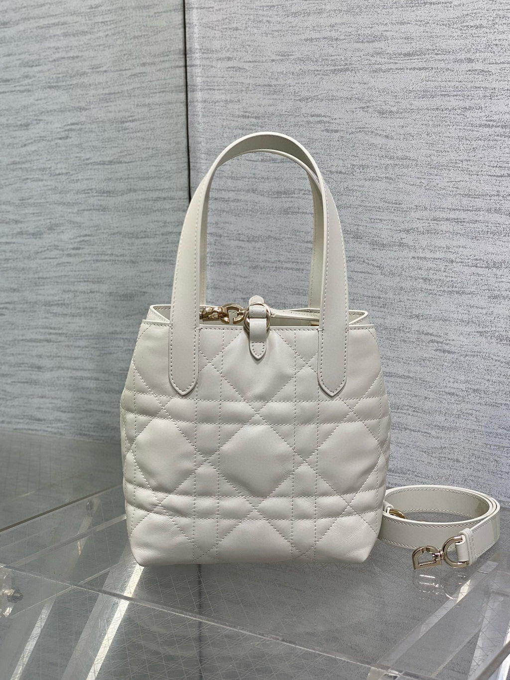 CD Small Toujours Vertical 18cm White Calfskin