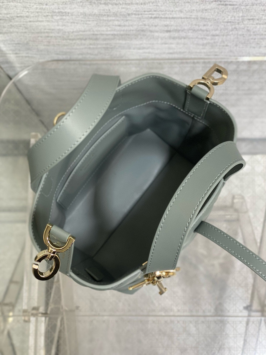 CD Small Toujours Vertical 18cm ROck Gray Calfskin