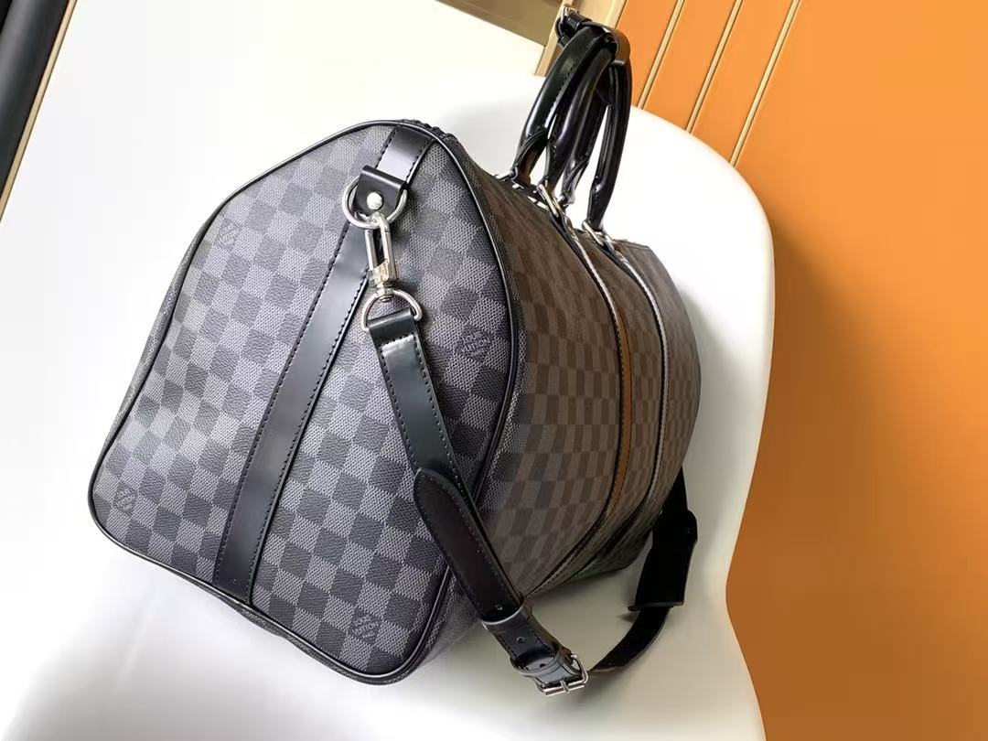 KEEPALL BANDOULIÈRE 45 IN BLACK DAMIER GRAPHITE CANVAS