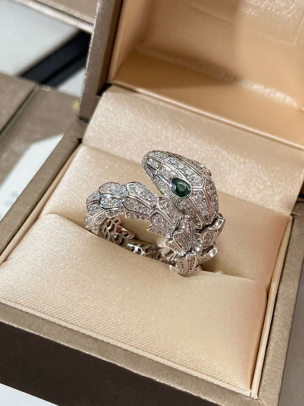 Serpenti White Crystal Ring 354697