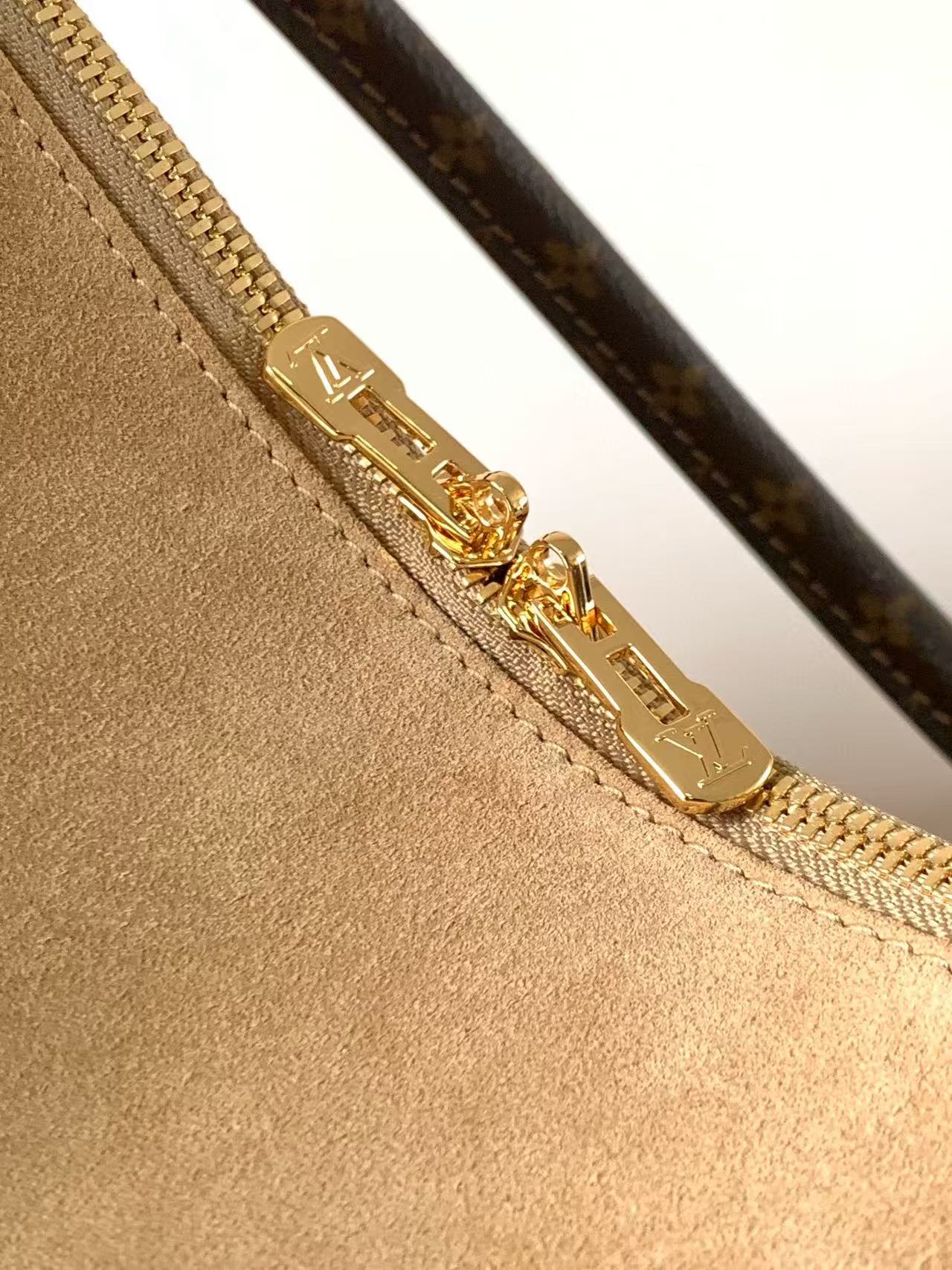 LV Express MM Bag 36cm Beige Suede Monogram Canvas GHW