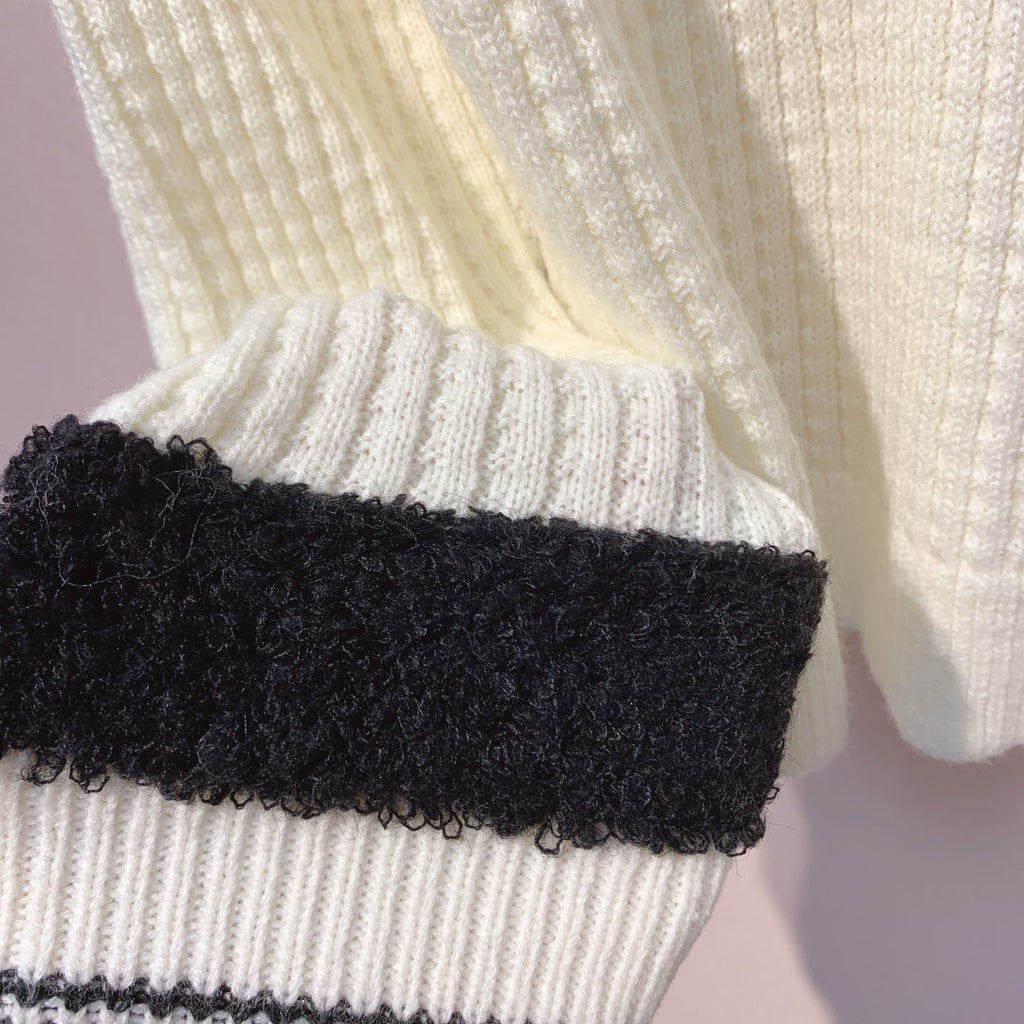 Chanel 25 V-neck Sweater Wool 317939