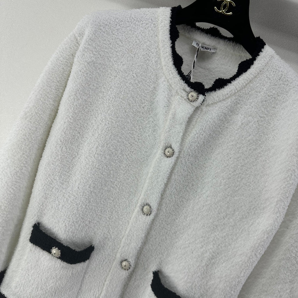 Chanel 2025 Round Neck Lace Cardigan Black White Wool 325690