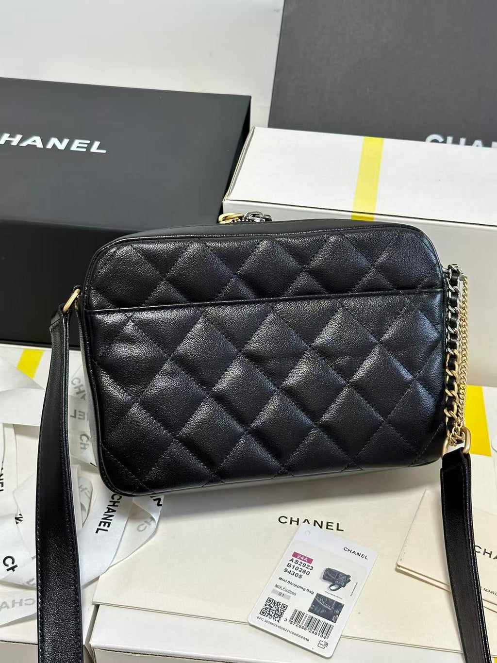 CC 22C Early Spring Crossbody Bags Black Lambskin