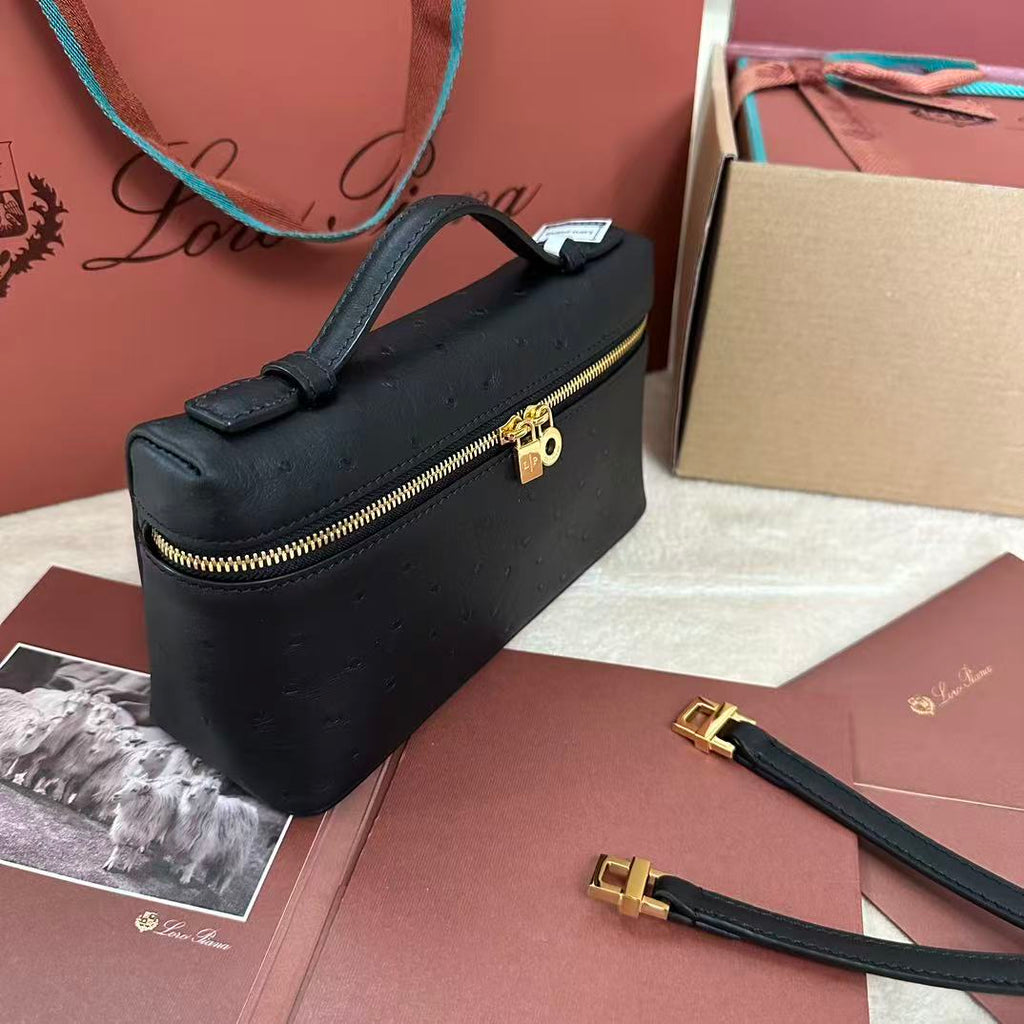 EXTRA POCKET L19 IN BLACK OSTRICH WITH GOLD HARDWARE