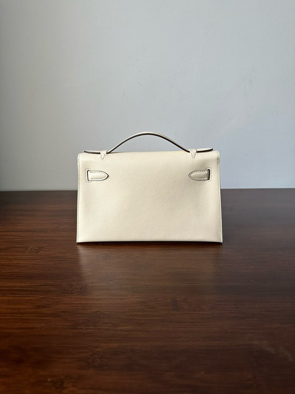 HM KELLY POCHETTE 22CM WHITE BEIGE SWIFT GOLD HARDWARE BEST