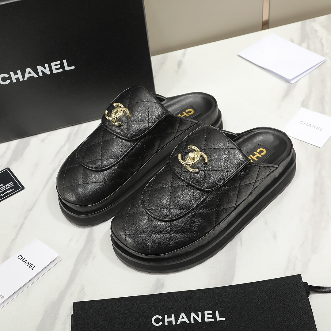 CC Dad Sandal Mule Quilted Calfskin