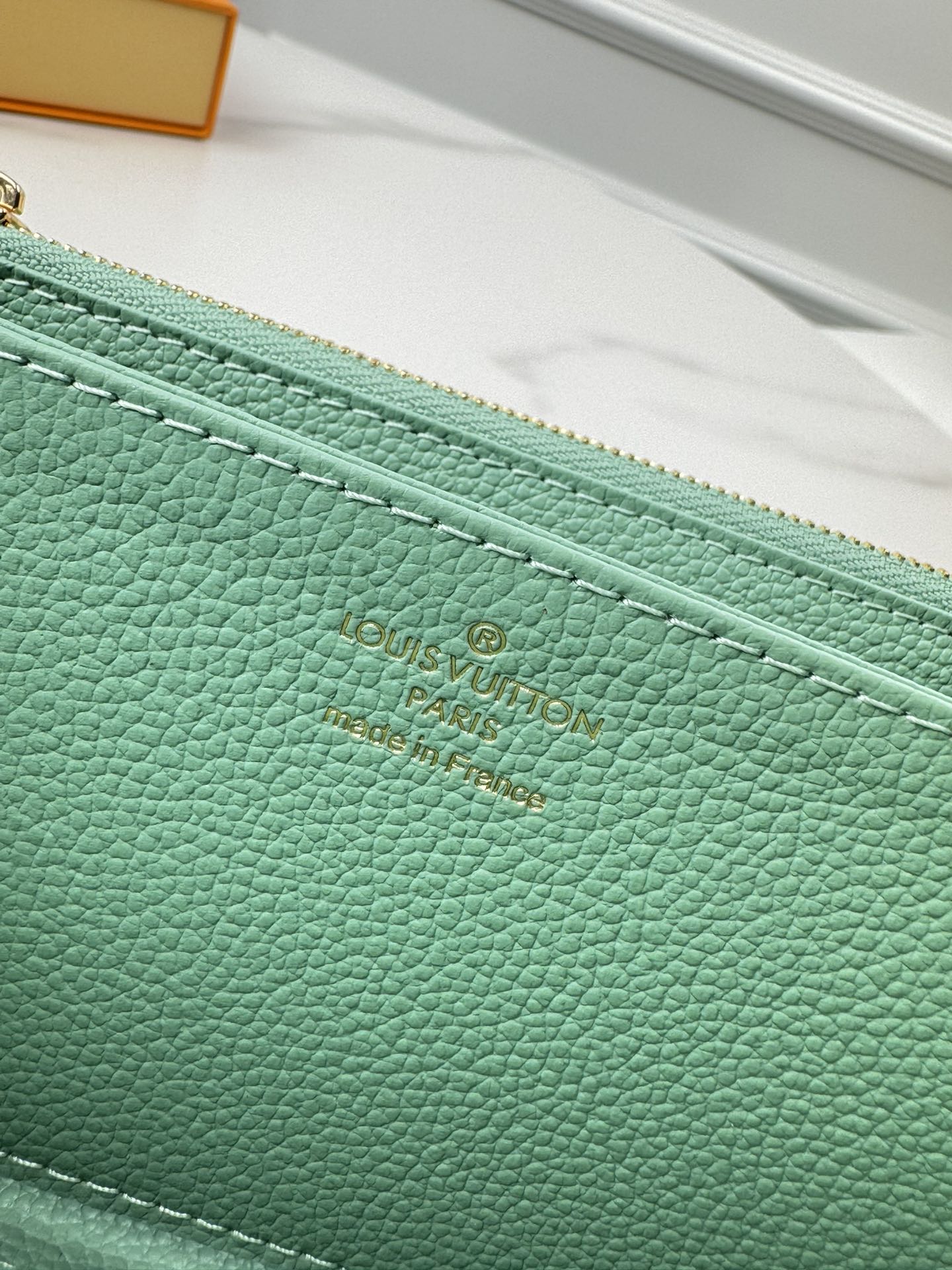 LV M69794 Zippy Wallet Monogram Empreinte Grain Leather 221527